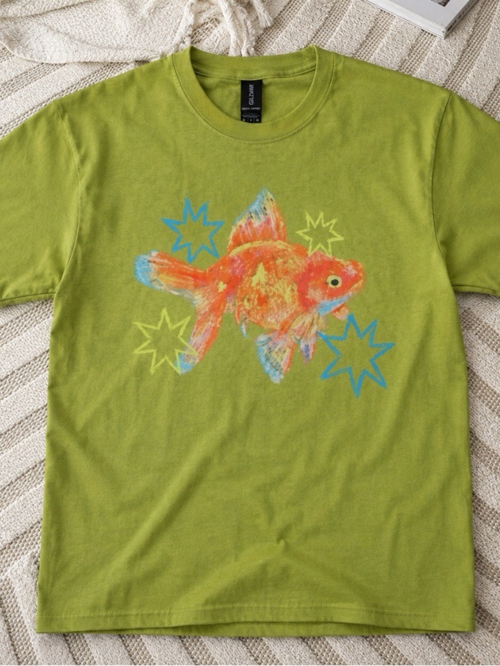Gildan Kiwi T-Shirt with Orange & Blue Goldfish Graphic